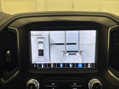 Used 2021 GMC Sierra 2500 AT4 w/ AT4 Premium Plus Package AWD/4WD image 39