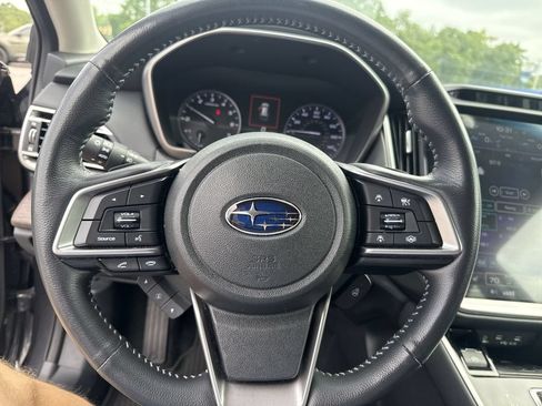 Used 2022 Subaru Outback Limited AWD/4WD image 17
