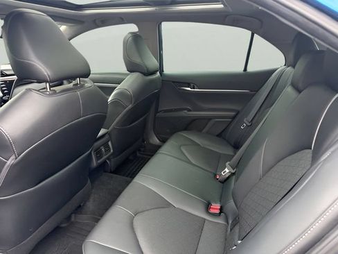 Used 2020 Toyota Camry XSE AWD/4WD image 10