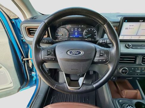 Used 2022 Ford Maverick Lariat w/ Equipment Group 500A Standard AWD/4WD image 34