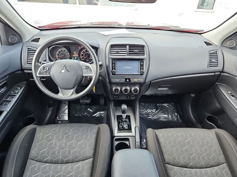 Used 2020 Mitsubishi Outlander Sport ES image 9