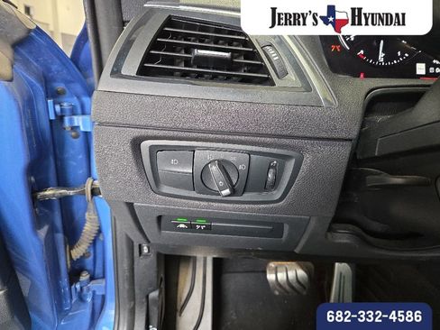 Used 2019 BMW 230i Coupe w/ M Sport Package RWD image 13