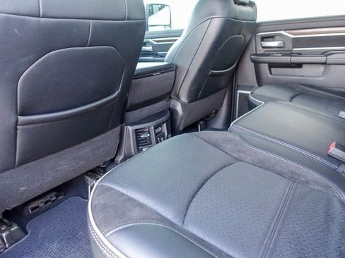 Used 2024 RAM 2500 Laramie image 16