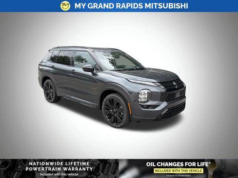 New 2026 Mitsubishi Outlander SEL Black Edition AWD/4WD image 7