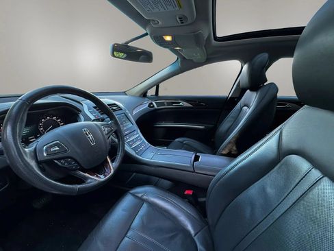 Used 2013 Lincoln MKZ FWD image 12