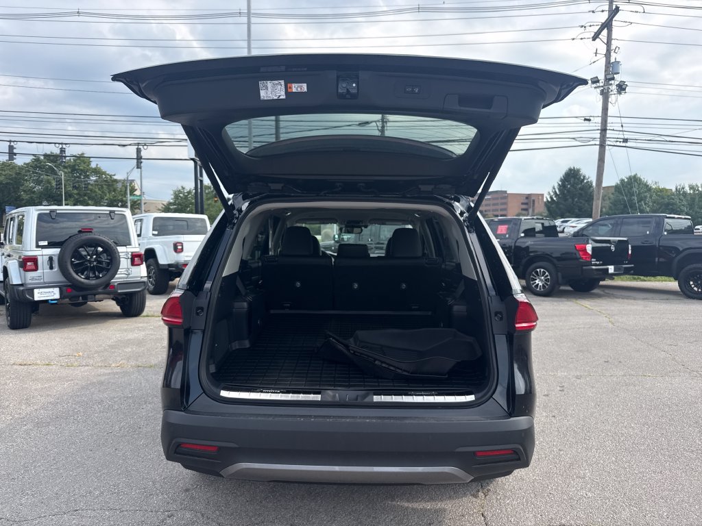 Used 2026 Toyota Grand Highlander FWD image 10