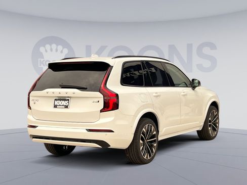 New 2026 Volvo XC90 B6 Ultra w/ Protection Package Premier image 7