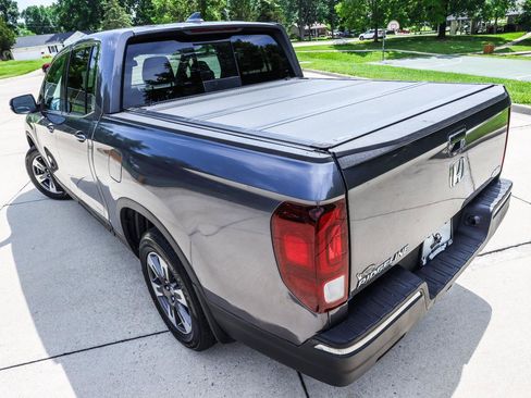 Used 2019 Honda Ridgeline RTL-T image 17