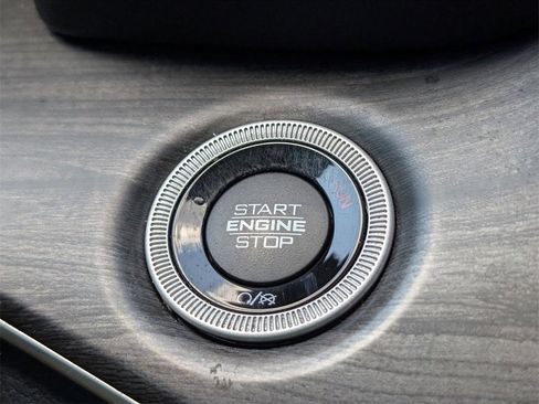 Used 2021 Jeep Grand Cherokee L Limited w/ Trailer Tow Group (B) image 28