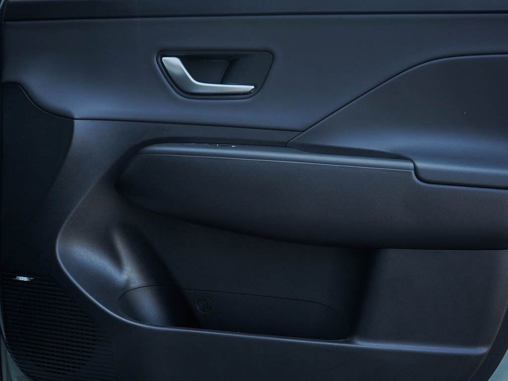 New 2027 Hyundai Kona Limited AWD/4WD image 10
