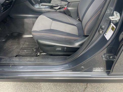 Used 2023 Subaru Crosstrek 2.0i Premium image 21