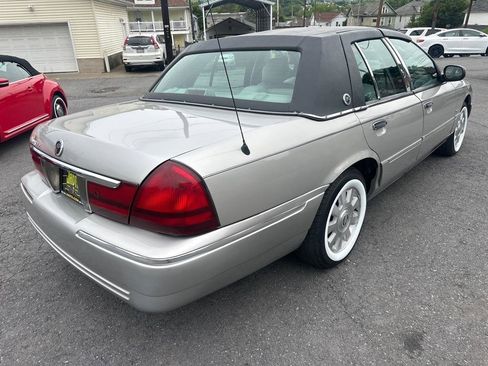 Used 2005 Mercury Grand Marquis LS RWD image 5