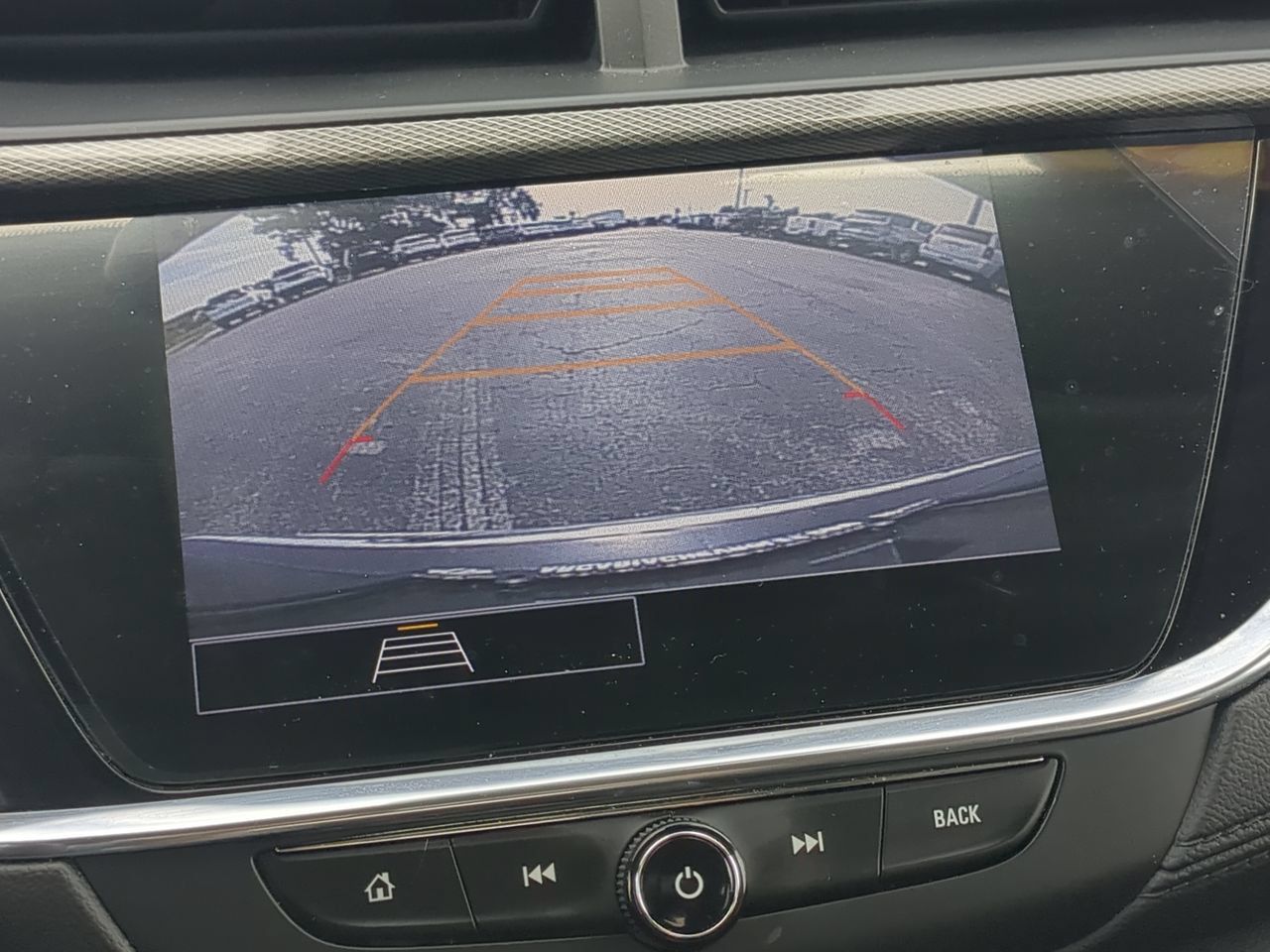 Used 2023 Buick Encore GX Essence w/ Experience Buick Package FWD image 21