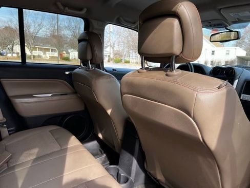 Used 2016 Jeep Compass Latitude image 20