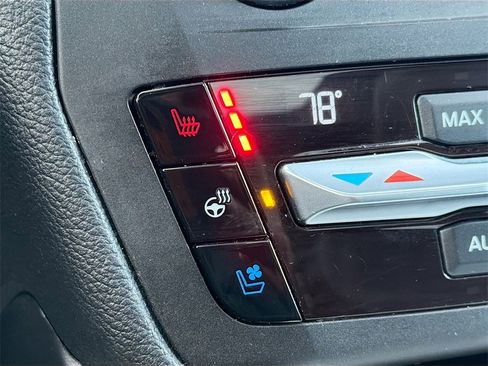 Used 2020 Ford Explorer ST w/ Premium Technology Package image 21