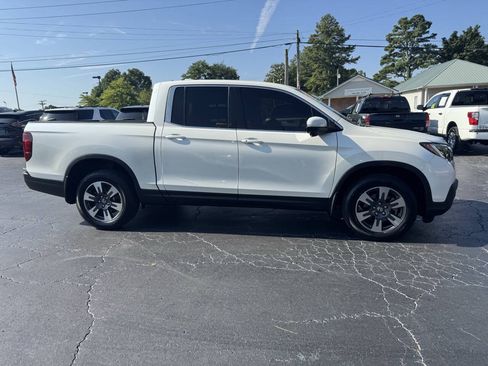 Used 2017 Honda Ridgeline RTL-T image 7