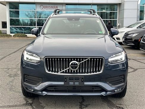 Used 2022 Volvo XC90 T6 Momentum image 6