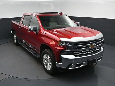 Used 2021 Chevrolet Silverado 1500 LTZ w/ LTZ Premium Package AWD/4WD image 1