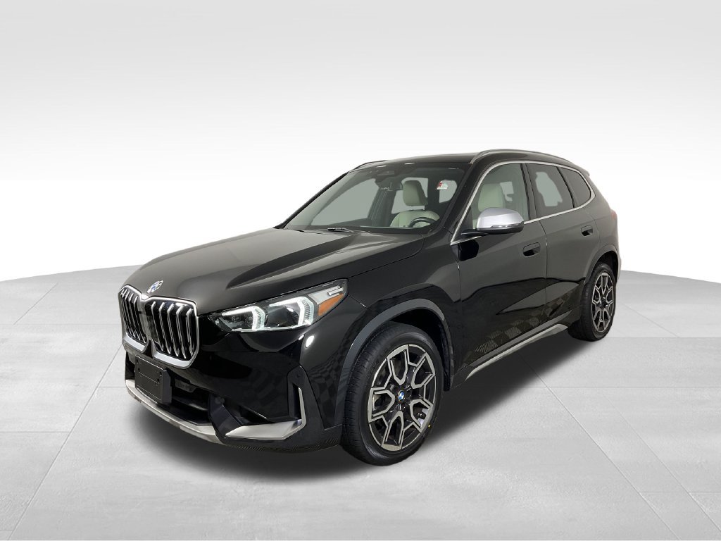 Used 2024 BMW X1 xDrive28i w/ Convenience Package AWD/4WD image 4