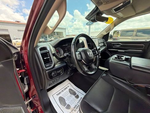 Used 2021 RAM 1500 Laramie AWD/4WD image 15