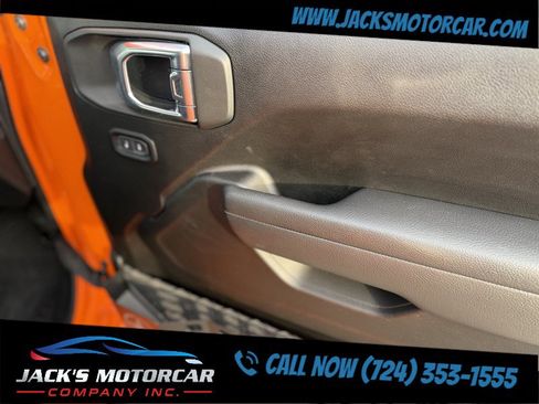 Used 2025 Jeep Wrangler Unlimited Sport AWD/4WD image 17