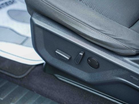 Used 2023 Ford F150 XLT w/ Equipment Group 302A High image 26