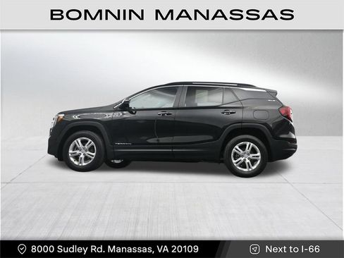 Used 2023 GMC Terrain SLE w/ Driver Convenience Package AWD/4WD image 29