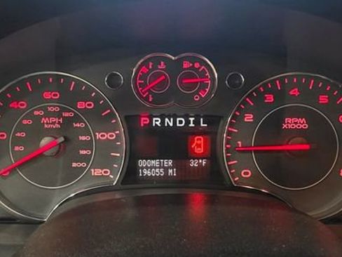 Used 2008 Pontiac Torrent 2WD w/ Preferred Package image 15