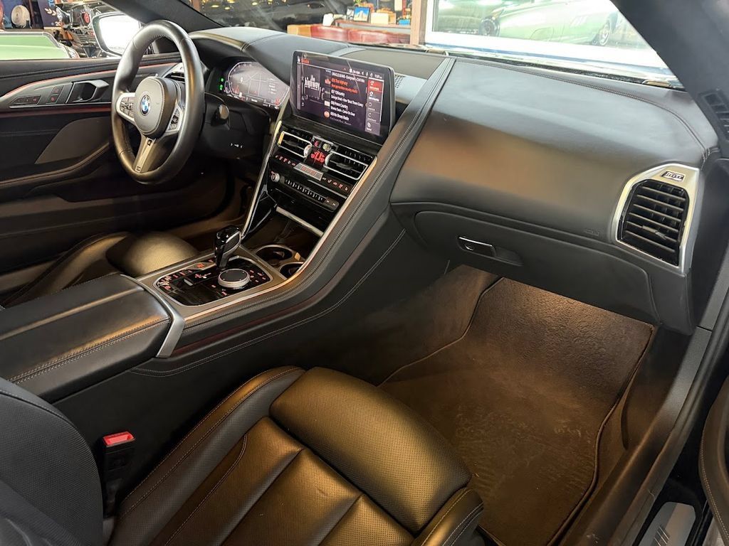 Used 2025 BMW 840i xDrive Coupe AWD/4WD image 12