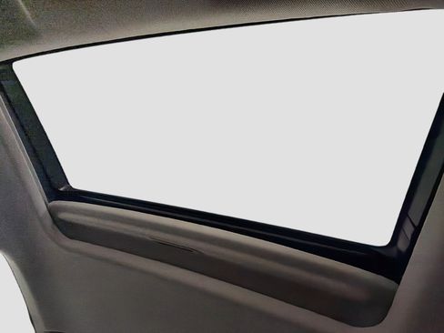 Used 2025 Honda Accord SE image 24