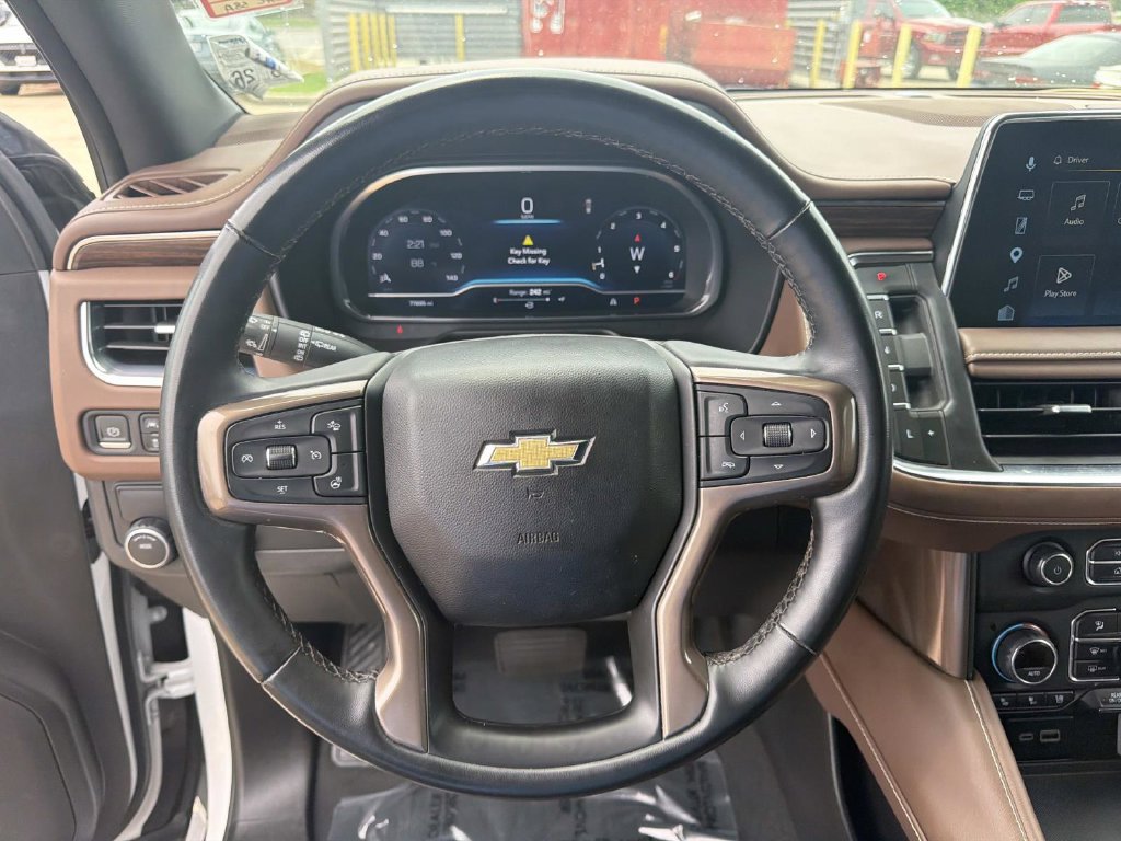 Used 2023 Chevrolet Suburban High Country w/ LPO, Illumination Package RWD image 25