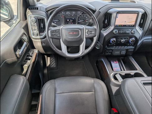 Used 2022 GMC Sierra 1500 SLT w/ SLT Convenience Package AWD/4WD image 10