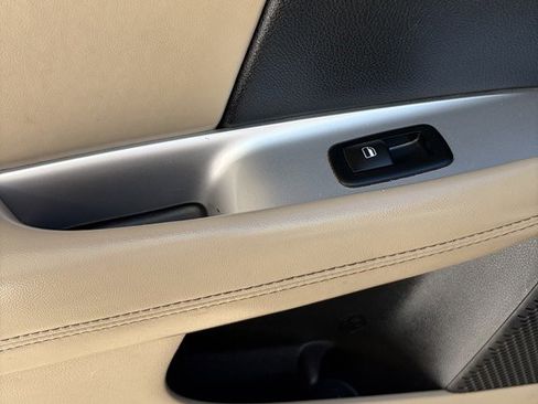 Used 2017 Dodge Journey SXT w/ Safe & Sound Group image 20