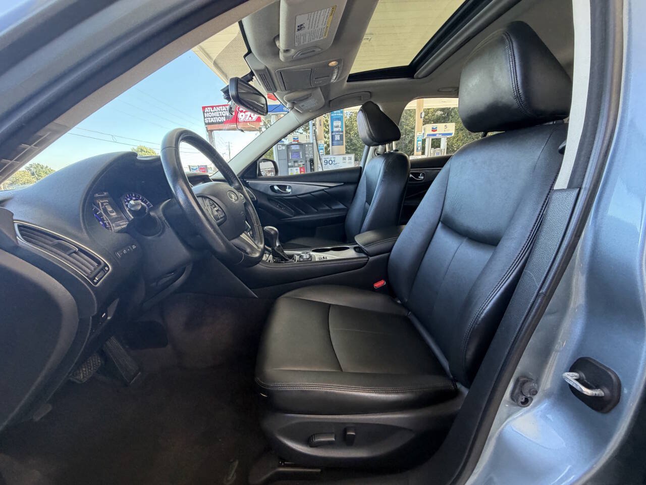 Used 2015 INFINITI Q50 Premium RWD image 4