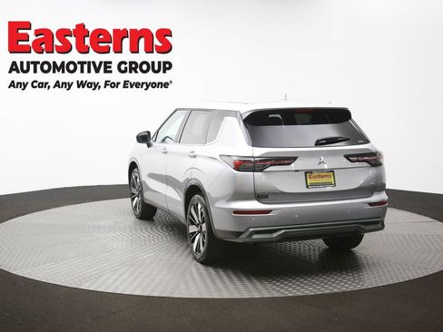 Used 2025 Mitsubishi Outlander SE AWD/4WD image 67