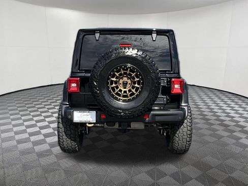 Used 2021 Jeep Wrangler Unlimited Rubicon w/ Trailer Tow Package AWD/4WD image 5