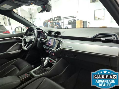 Used 2023 Audi Q3 2.0T Premium AWD/4WD image 28