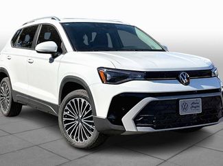 New 2025 Volkswagen Taos SE FWD video 2