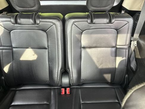Used 2020 Lincoln Aviator Reserve w/ Equipment Group 202A AWD/4WD image 20