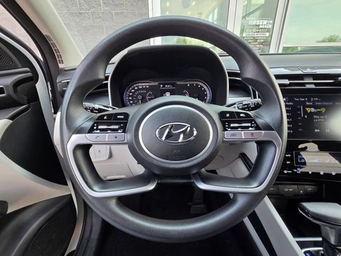 Used 2024 Hyundai Tucson SEL FWD image 17
