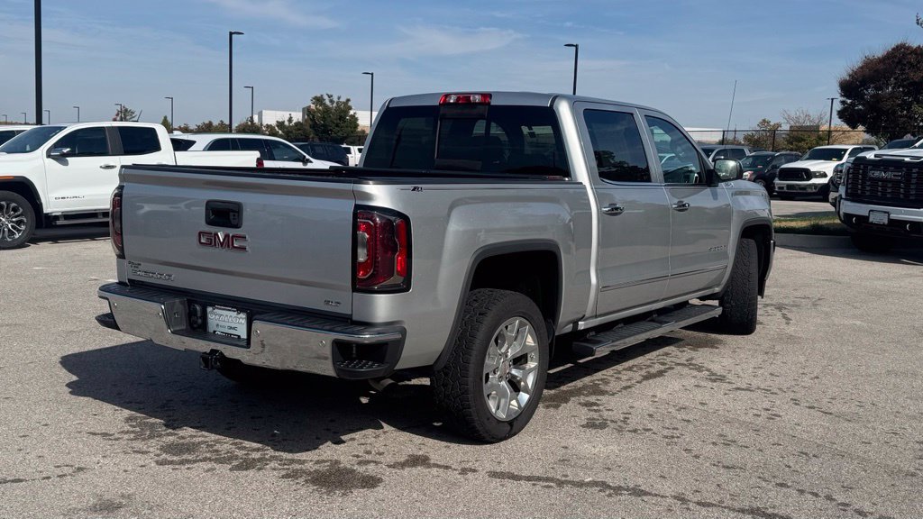 Used 2018 GMC Sierra 1500 SLT w/ SLT Premium Package AWD/4WD image 2