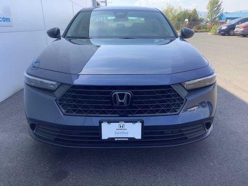 Used 2025 Honda Accord SE image 9
