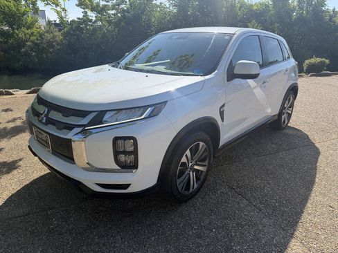 Used 2021 Mitsubishi Outlander Sport ES FWD image 7