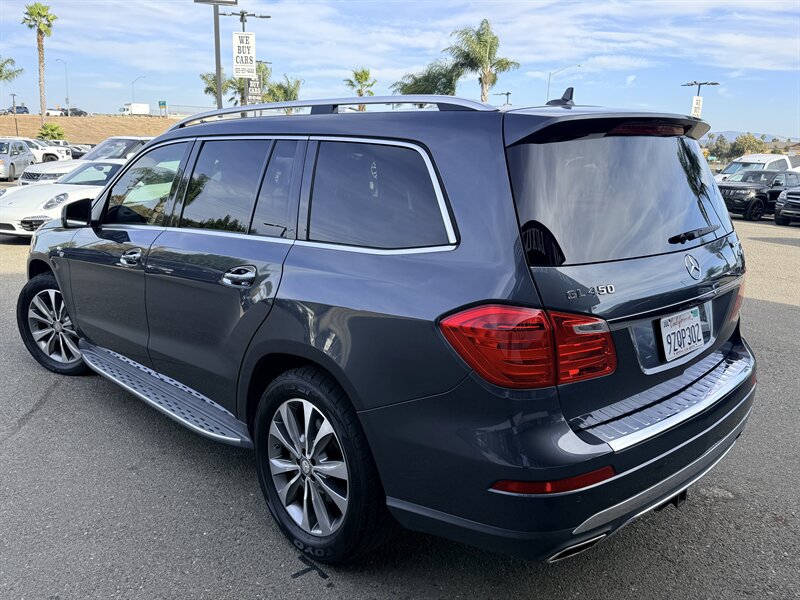 Used 2015 Mercedes-Benz GL 450 4MATIC image 5