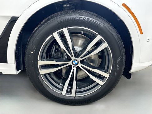 New 2027 BMW X7 xDrive40i AWD/4WD image 10