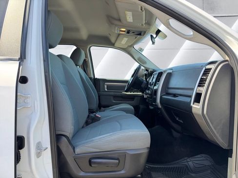 Used 2017 RAM 2500 SLT AWD/4WD image 14