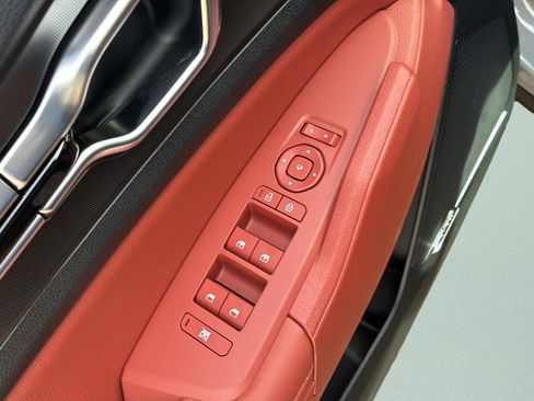 New 2026 Kia Sportage SX image 21