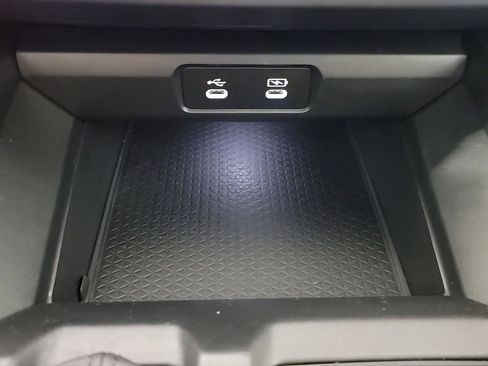 Certified 2025 Honda Accord SE image 32