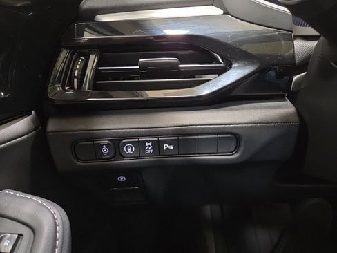 Used 2024 Acura MDX SH-AWD w/ Technology Package image 26