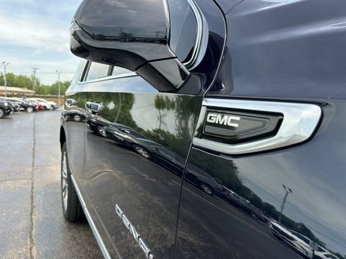 Used 2021 GMC Yukon Denali w/ Denali Premium Package AWD/4WD image 19